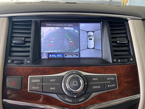 Used 2016 INFINITI QX80 4WD w/ Deluxe Technology Package image 32