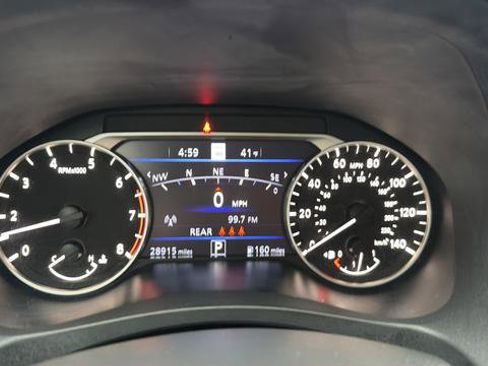 Used 2023 Nissan Altima 2.5 SL AWD/4WD image 10