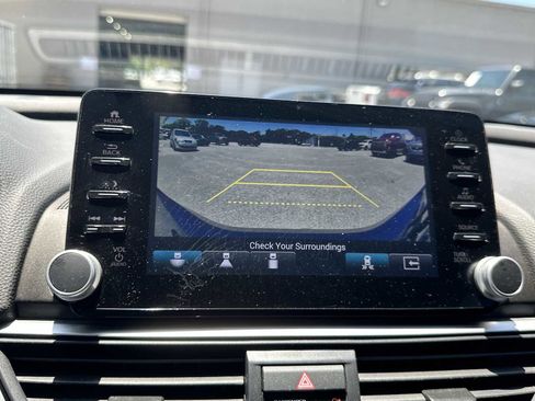 Used 2021 Honda Accord EX-L image 21