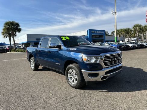 Used 2024 RAM 1500 Laramie image 10