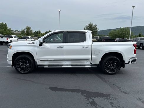 Used 2022 Chevrolet Silverado 1500 High Country AWD/4WD image 4