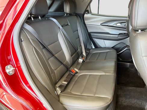 Used 2025 Chevrolet TrailBlazer RS image 25