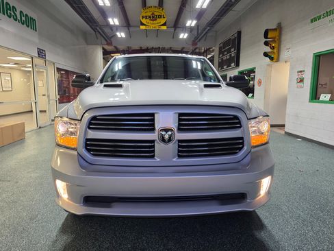 Used 2014 RAM 1500 Sport image 3