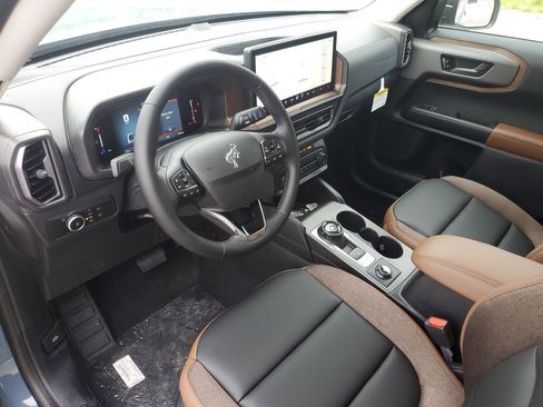 New 2026 Ford Bronco Sport Outer Banks AWD/4WD image 14