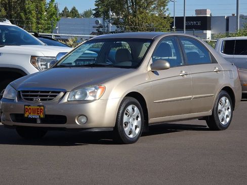 Used 2005 Kia Spectra EX FWD image 8