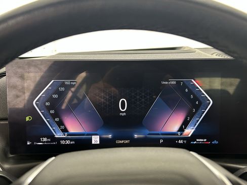 Used 2023 BMW 330i xDrive Sedan w/ Premium Package image 14