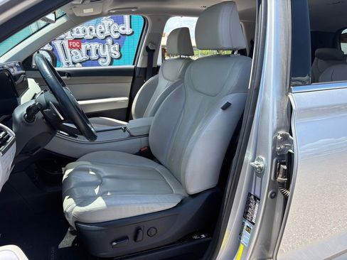 Used 2021 Hyundai Palisade SEL w/ Premium Package FWD image 9