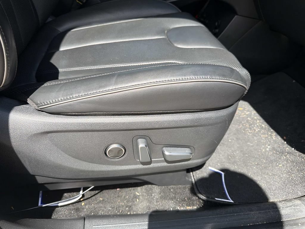 Used 2023 Hyundai Palisade Calligraphy w/ Cargo Package FWD image 16