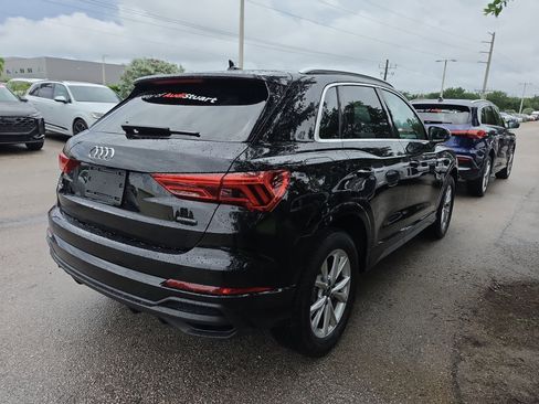 Certified 2025 Audi Q3 2.0T Premium Plus w/ Premium Plus Package AWD/4WD image 6