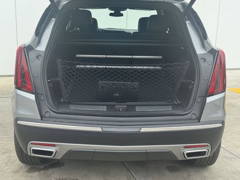 New 2025 Cadillac XT5 Premium Luxury image 9