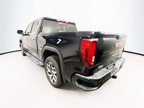Used 2022 GMC Sierra 1500 Denali AWD/4WD image 5