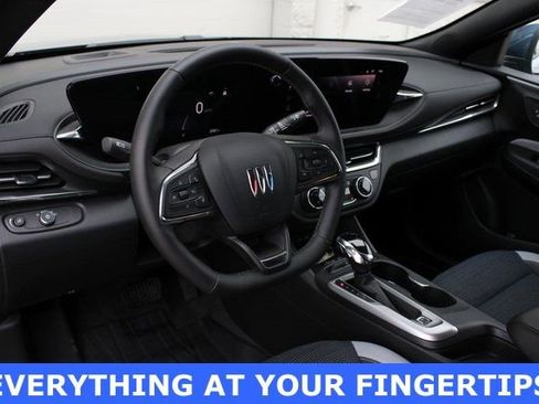 Used 2026 Buick Envista Preferred w/ Convenience I Package image 2