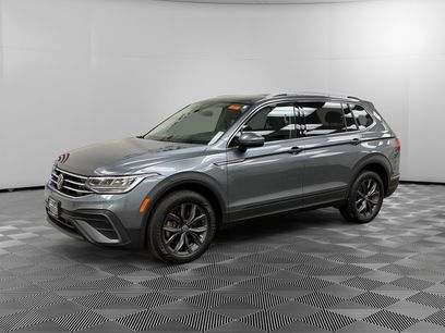 Used 2022 Volkswagen Tiguan SE