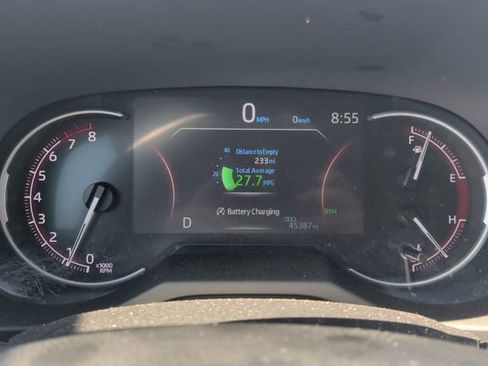 Used 2024 Toyota RAV4 XLE image 9