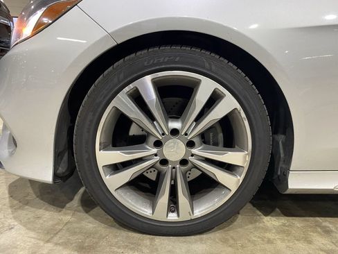 Used 2014 Mercedes-Benz E 350 Sedan image 21