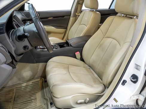 Used 2011 INFINITI G37 x Sedan w/ Premium Pkg image 13