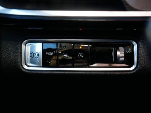 Used 2025 Buick Envision Preferred image 26