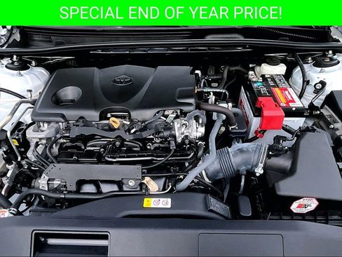 Used 2022 Toyota Camry SE image 30