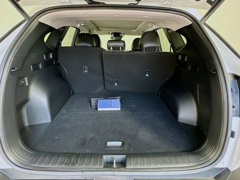 Used 2025 Hyundai Tucson Limited AWD/4WD image 27