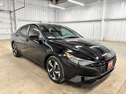 Certified 2023 Hyundai Elantra SEL w/ Convenience Package
