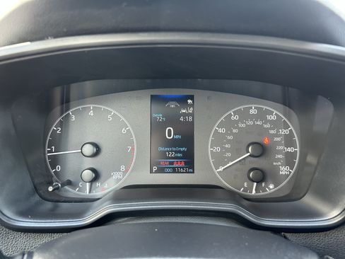 Certified 2025 Toyota Corolla LE FWD image 24