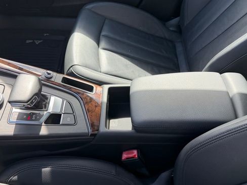 Used 2019 Audi A4 2.0T Premium w/ Convenience Package image 12