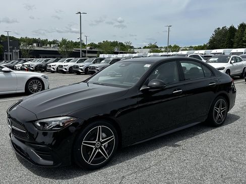 Certified 2024 Mercedes-Benz C 300 4MATIC Sedan image 4