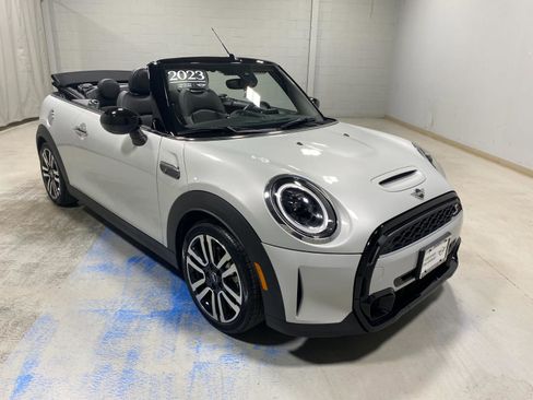 Certified 2023 MINI Cooper S image 4