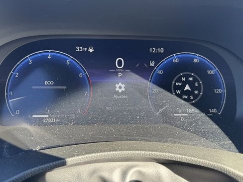 Used 2023 Toyota Highlander Platinum image 10