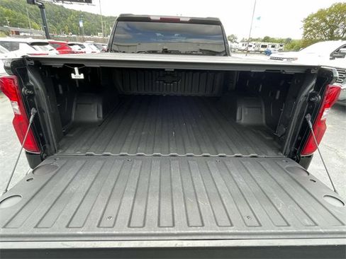 Used 2023 Chevrolet Silverado 1500 LT Trail Boss w/ Protection Package image 11
