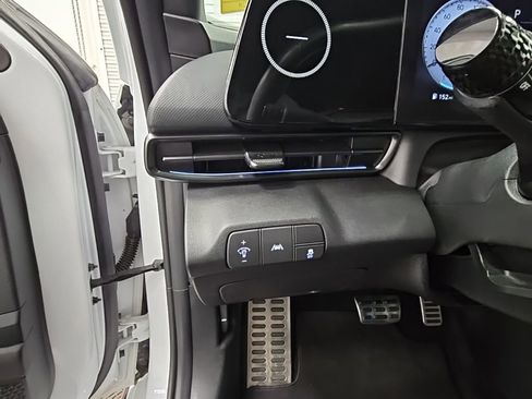 Used 2022 Hyundai Elantra N image 27
