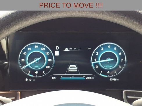 Used 2024 Hyundai Elantra SEL FWD image 15