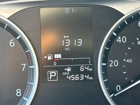 Used 2024 Nissan Versa S w/ S Plus Package FWD image 12
