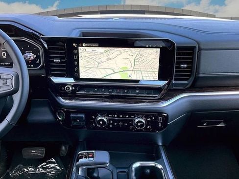 New 2026 GMC Sierra 1500 Elevation image 8