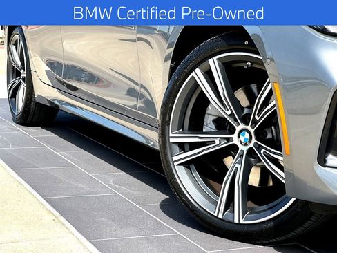 Certified 2024 BMW 330i Sedan RWD image 2