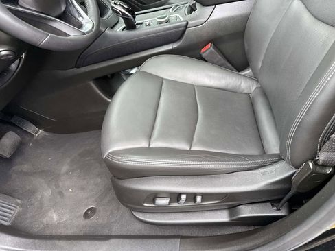 Certified 2024 Cadillac XT6 Premium Luxury w/ LPO, Floor Liner Package AWD/4WD image 30