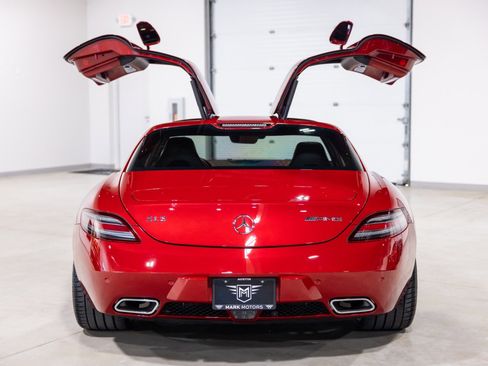 Used 2012 Mercedes-Benz SLS AMG Coupe image 8