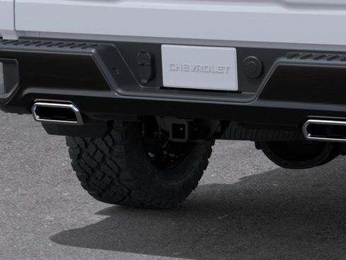 New 2026 Chevrolet Silverado 1500 Custom Trail Boss w/ LPO, Dark Essentials Package AWD/4WD image 14