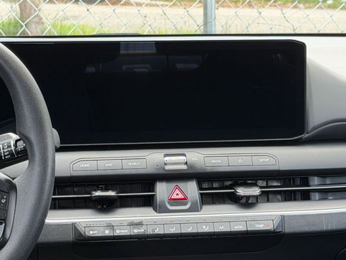 Used 2025 Kia K4 FWD image 20