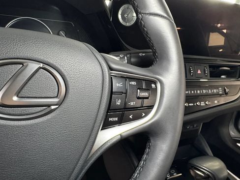 Used 2023 Lexus ES 250 w/ Premium Package AWD/4WD image 26