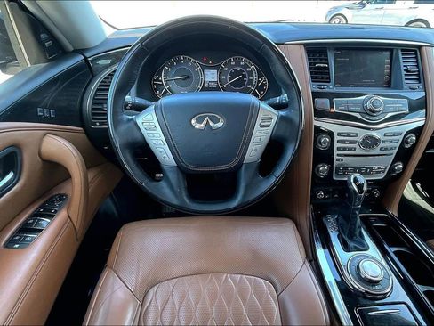 Used 2018 INFINITI QX80 4WD w/ Deluxe Technology Package image 7