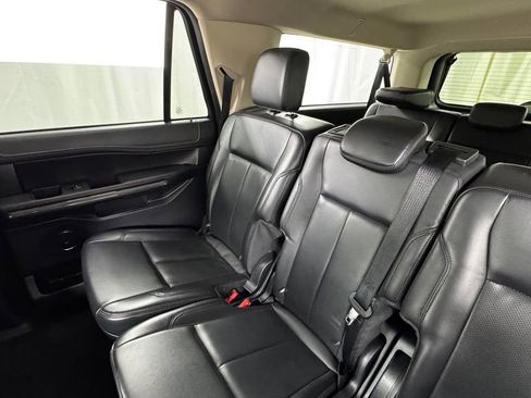 Used 2024 Ford Expedition Max XLT AWD/4WD image 14