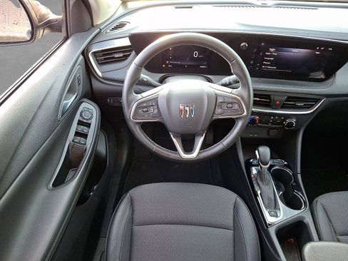 Used 2024 Buick Encore GX Preferred image 12