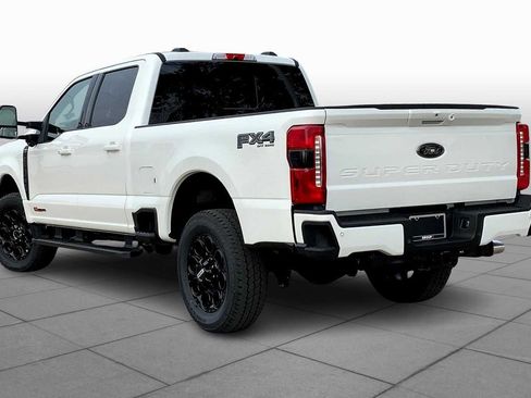 New 2026 Ford F250 Lariat w/ Black Appearance Package AWD/4WD image 12