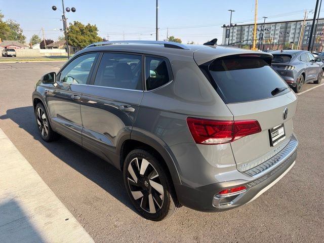 Used 2024 Volkswagen Taos SEL AWD/4WD image 5