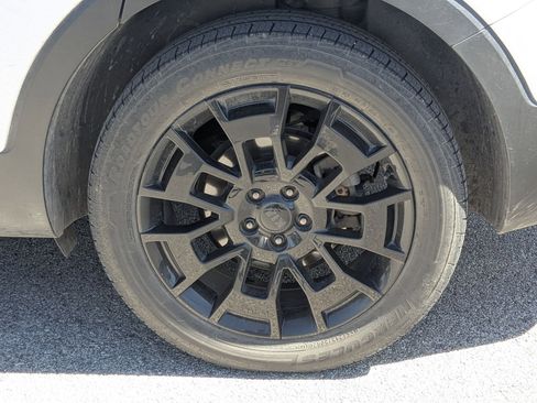 Used 2021 Kia Telluride SX w/ SX Prestige Package image 26