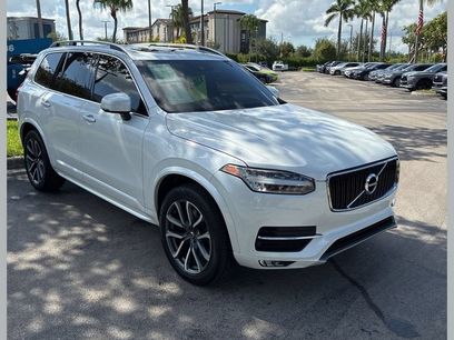 Used 2019 Volvo XC90 T5 Momentum w/ Protection Package Premier