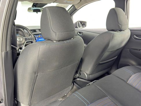 Used 2025 Nissan Leaf S image 25