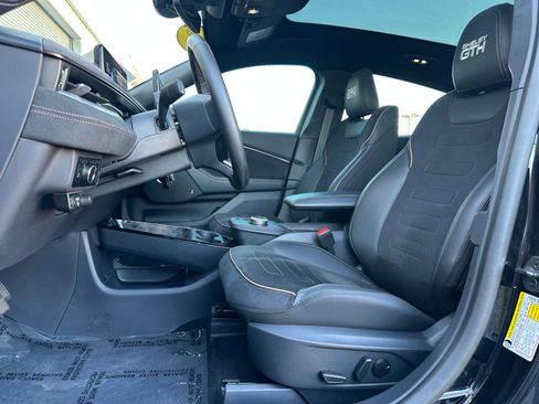 Used 2023 Ford Mustang Mach-E GT image 32