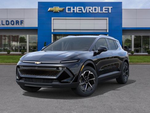 New 2026 Chevrolet Equinox EV LT image 7